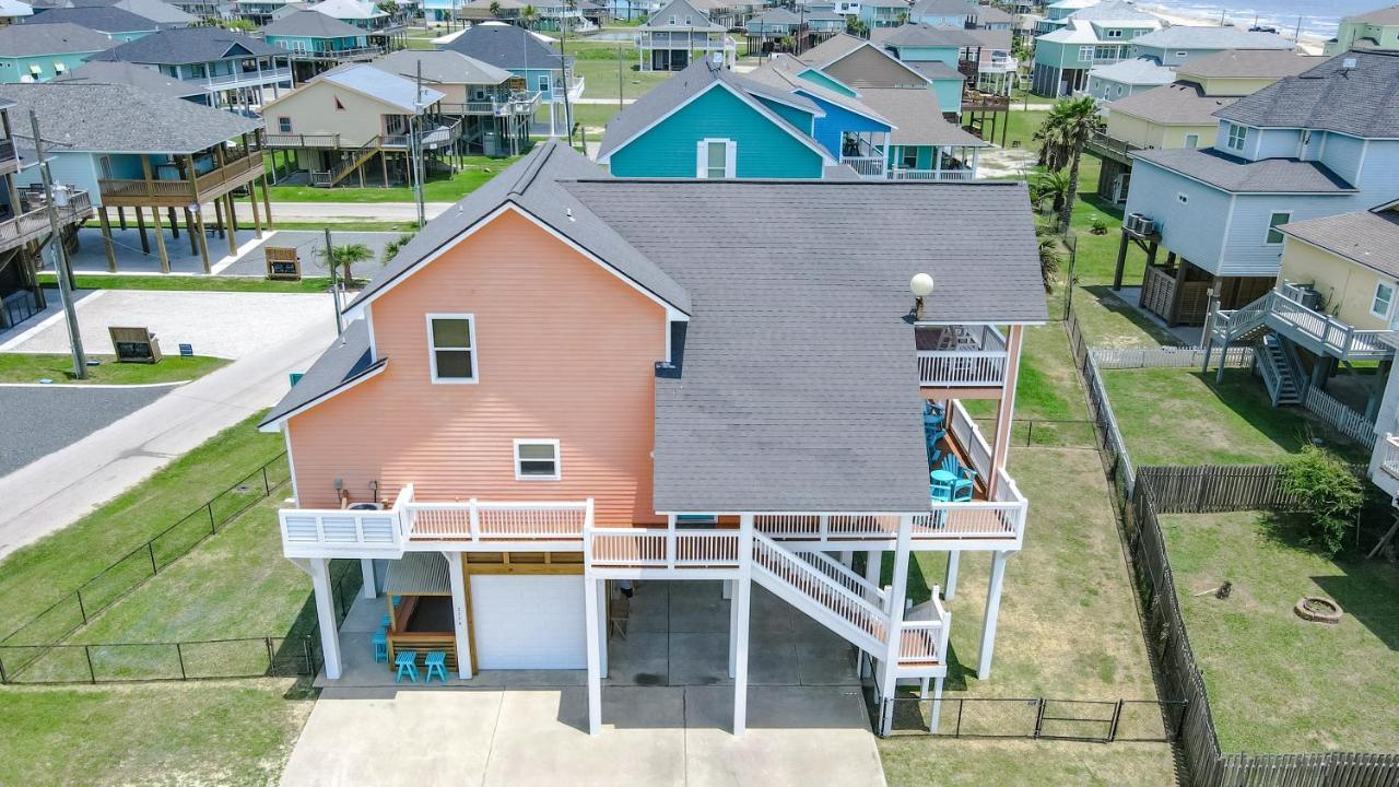 Spring Break Specials! Front Row Views - Tiki Bar - Playground Villa Bolivar Peninsula Buitenkant foto