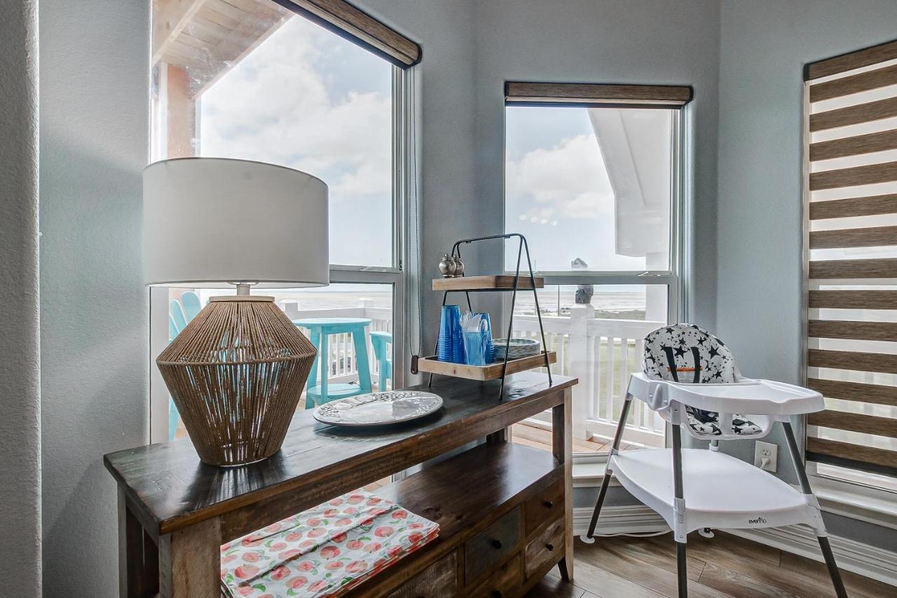 Spring Break Specials! Front Row Views - Tiki Bar - Playground Villa Bolivar Peninsula Buitenkant foto