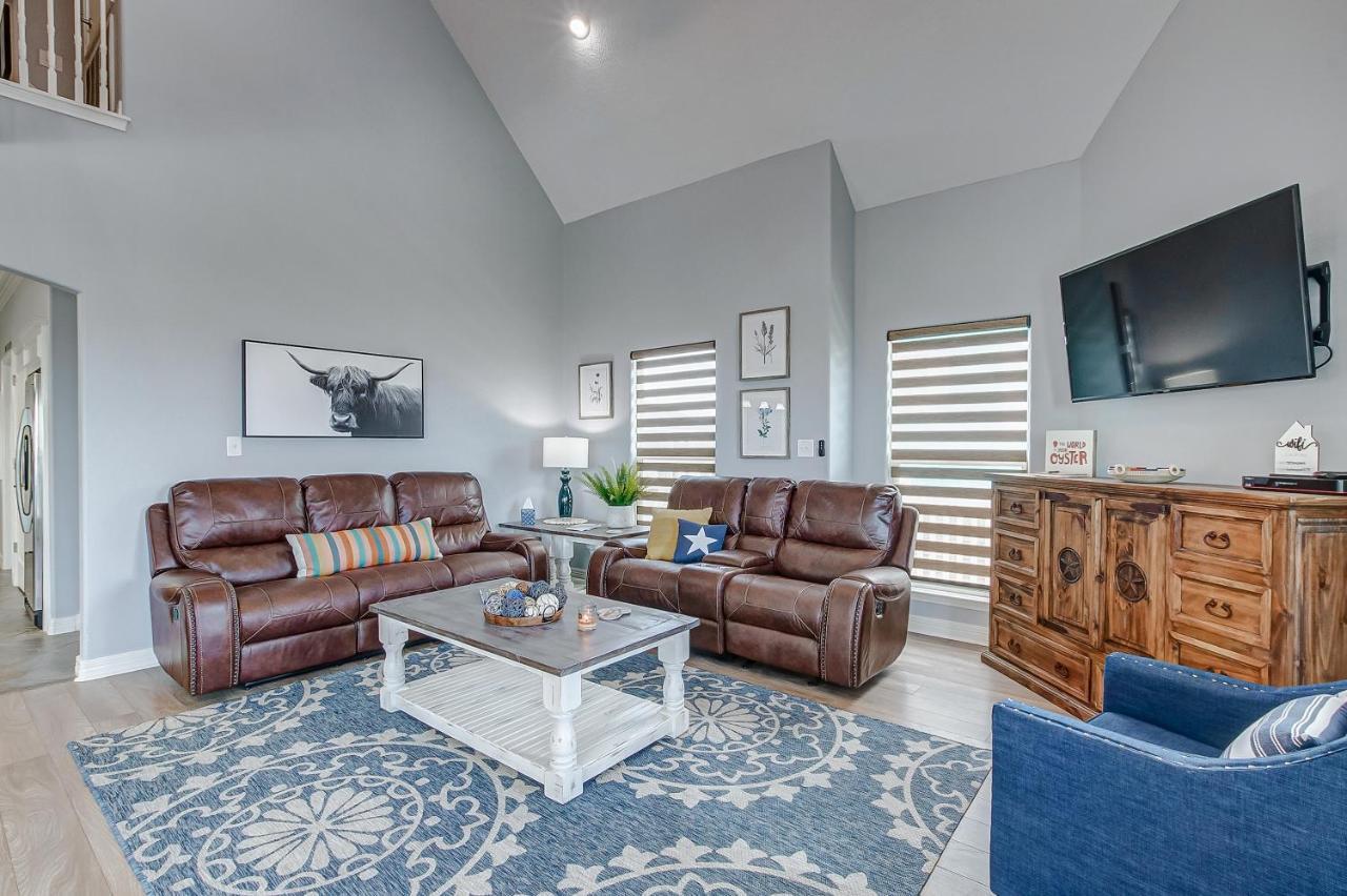 Spring Break Specials! Front Row Views - Tiki Bar - Playground Villa Bolivar Peninsula Buitenkant foto